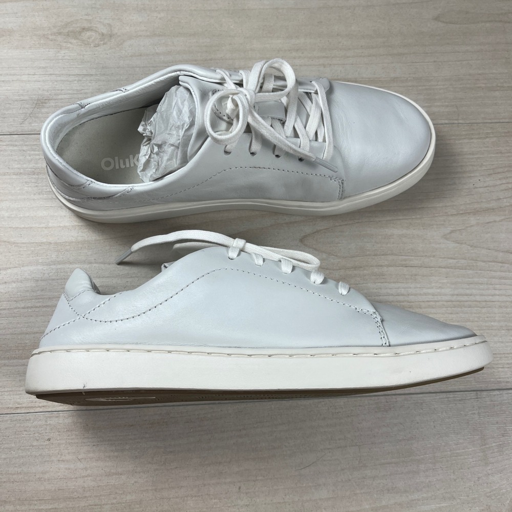 OluKai Pehuea Li 'Ili White Leather Lace Up Sneakers Womens 7 EUC